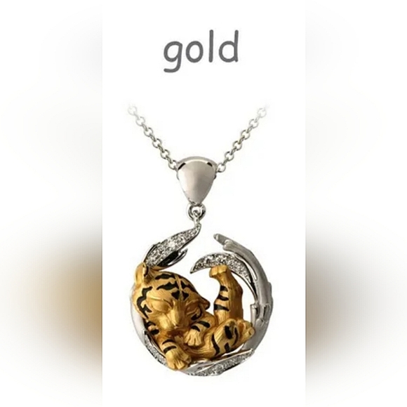 New Sleeping Yellow Tiger Cub Necklace - Picture 2 of 3